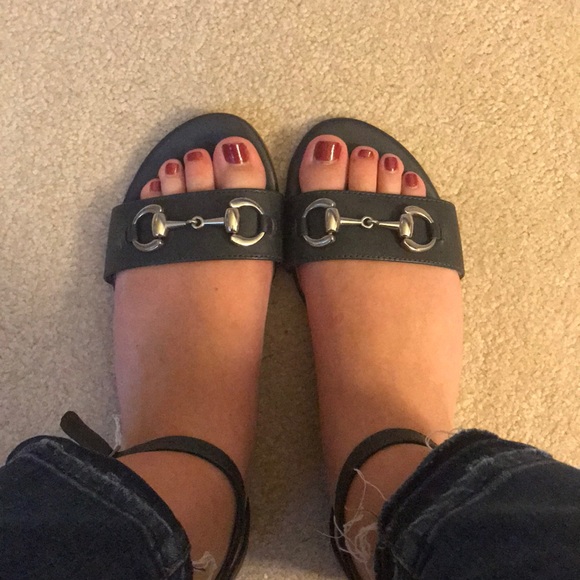 Brooks Brothers Sandals - Picture 6 of 6